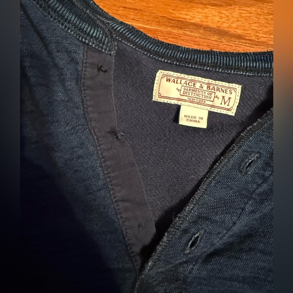 Wallace and Barnes Henley - Picture 3 of 5